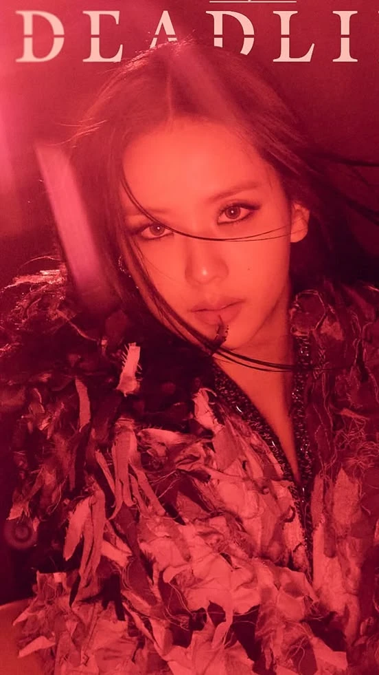 JISOO // CLICK cover